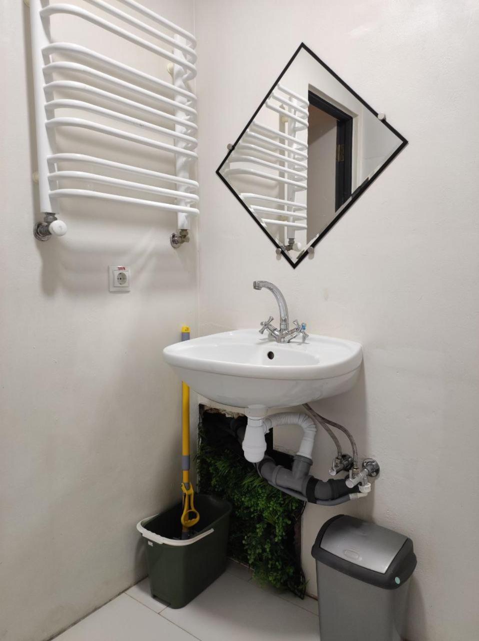 Hostel Europe-U Lviv Eksteriør bilde