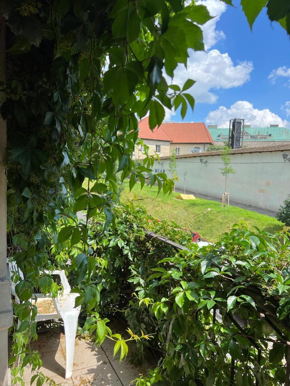 Hostel Europe-U Lviv Eksteriør bilde